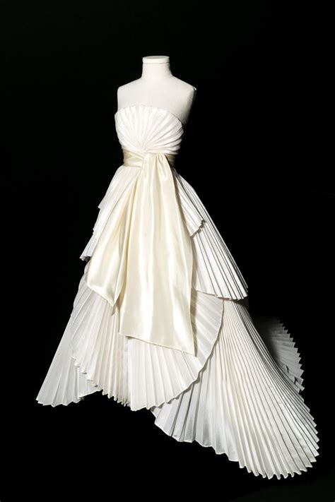 dior couture livre|famous dior dresses.